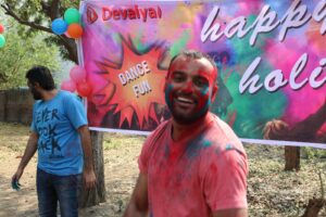 Holi-celebration-with-Devalya