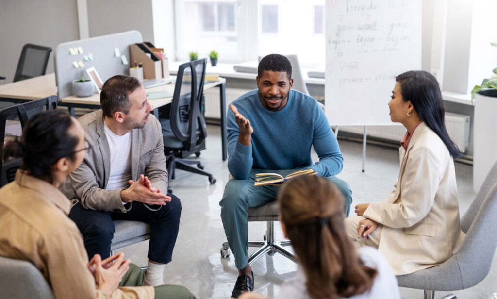 social-circle-made-by-Devalya