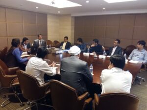 learn-to-express-yourself-in-front-of-everyone-Devalya